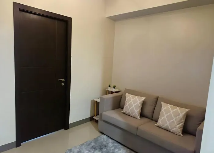 Apartment Modern & New, Work Desk, Fast Internet, Balcony