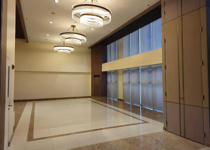 Modern & New, Work Desk, Fast Internet, Balcony